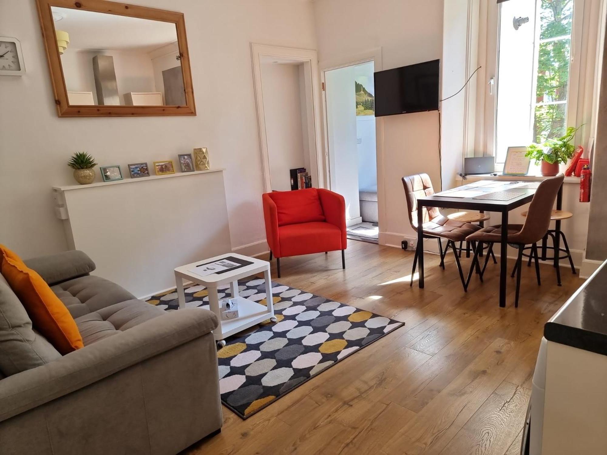 Charming Victorian Apartment, Close To Centre Inverness Bagian luar foto